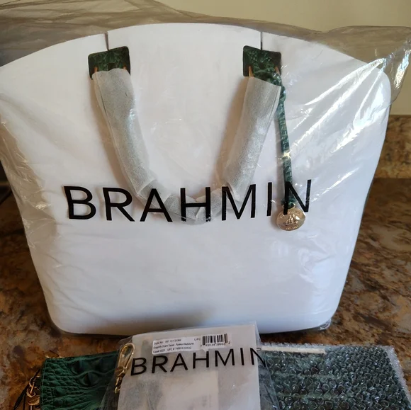 Brahmin Parakeet Melbourne - Large Duxbury, Dragonfly Tassel, Ady, Britt NWT - Picture 9 of 9